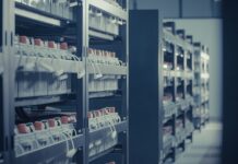 Czym się różni akumulator żelowy od zwykłego?