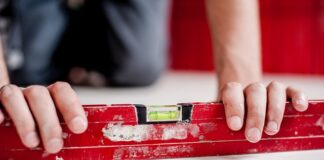 Jaka poziomica dla stolarza?