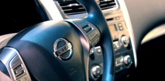 Ile pali Nissan 350 Z?