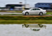 Jak w Toyota sprawdzić ciśnienie w oponach?